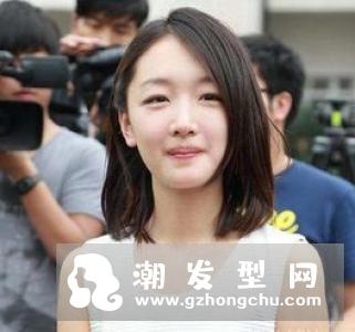 少年的你周冬雨寸头 五官精致才扛得起寸头