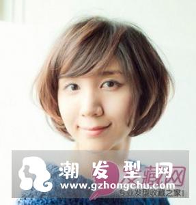今年短发流行什么发型 圆弧短发修颜又迷人