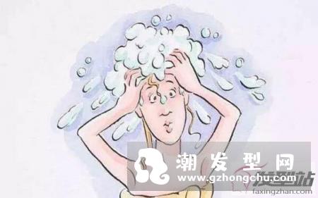 女生这3个时候千万别洗头,太伤身了! 女生这3个时候千万别洗头,太伤身了!