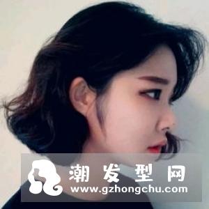 女生短碎发发型 层次感鲜明摆脱沉闷和繁重