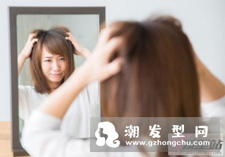 去油洗发水哪种好？搭配正确洗发方式摆脱油头蓬松感维持一整天！