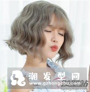 大饼脸最适合的9款短发 时尚减龄还你精致小脸