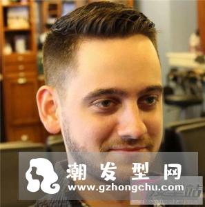 最新男生流行发型 凯撒式短发成爆款
