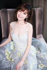 沙发发质适合什么发型女生 可以烫发吗
