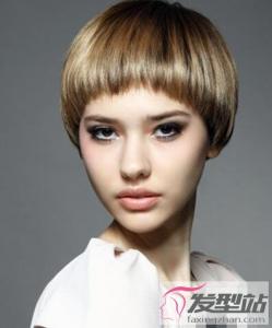 个性女生短发发型 与众不同吸睛又洋气