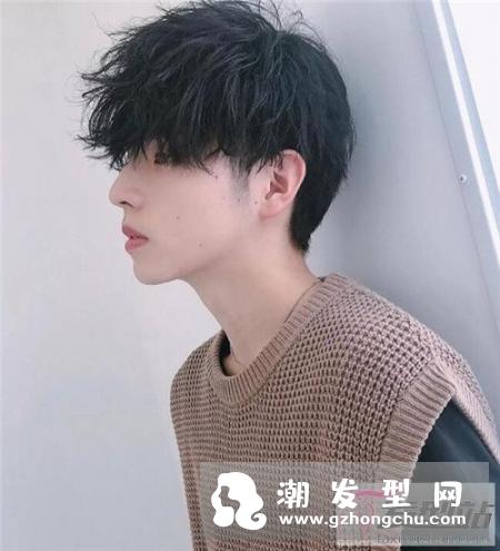 强烈种草日系造型烫 少发量男生日系卷发