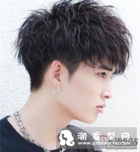 男生烫什么发型帅气 男神“日系烫”种草