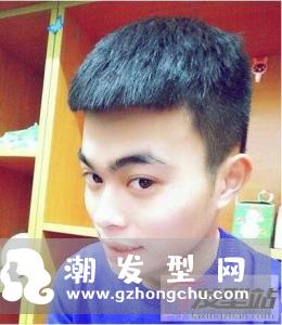 快手同款花子头发型 帅气吸睛一秒变网红