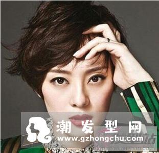 女生斜庞克发型怎么做好看 干练冷艳比男生还帅三分