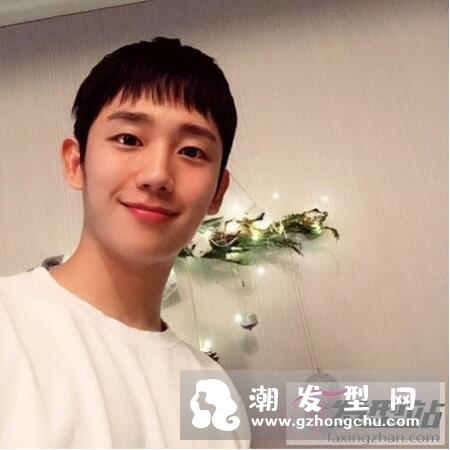 今年最流行的男士发型 男士热门发型将会围绕着“性格”来变化