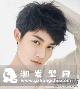 暖男发型学生韩风 阳光帅气让你魅力倍增