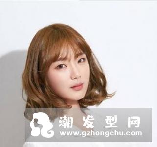 女生齐脖短发发型 瘦脸洋气拥有天鹅颈