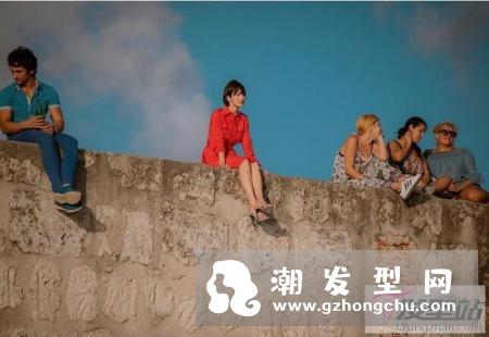 女生短发耳下三公分最好看 看起来直接减零十岁还修颜