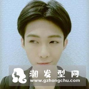 年轻男生适合的发型 或帅气或软萌超显个性