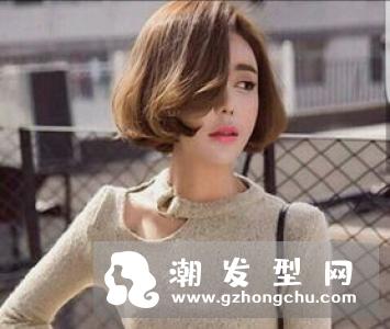短发女生偏分发型 修颜塑型超显气质