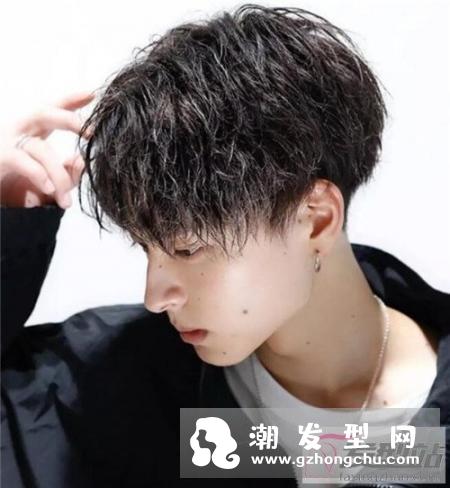 强烈种草日系造型烫 少发量男生日系卷发