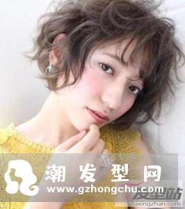 日系女生短发发型 彰显清新淑女风范