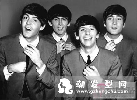 男生蘑菇头超帅发型 最适合暖男的短发造型