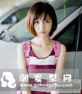 初中女学生短发发型 清新活泼晋升班花校花