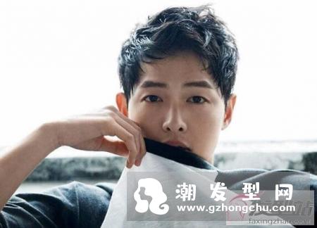 男生短发精神帅气发型 好感度爆棚的男生发型