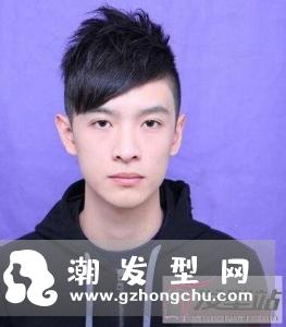 中学生发型男铲两边 帅气阳光做校园系男神