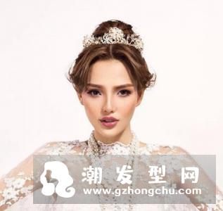 显瘦新娘发型图片 高盘发派上用场了