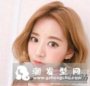 女生偏分短发发型 修颜时尚秒变小脸