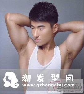 男生适合运动的发型 凸显帅气展现青春活力