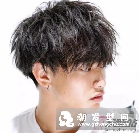 人气超高的男生烫发 小鲜肉“日系空气烫”不要错过