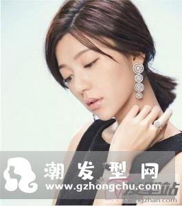 短发自己可以扎的发型 简约扎发秒变妙龄少女
