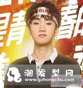 短发男生帅气发型学生 养眼洋气轻松闪耀校园