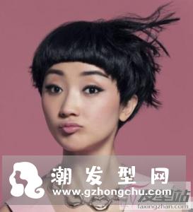 好看的女生锅盖头 减龄时尚秒变小脸