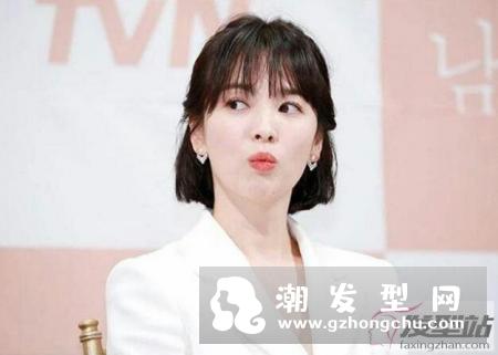 2019中短发最新发型女 耳下3公分五官变深邃气质爆棚