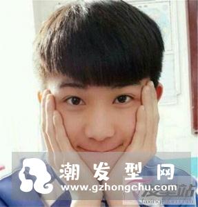高中生男生发型及名称 清新减龄释放青春魅力