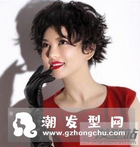 短碎发自然发型女 时尚简约弥漫清新气息