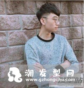 瓜子头发型男 很社会人的一款男生发型