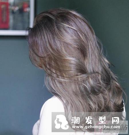 想令头发看起来更浓密?-家居装修问答