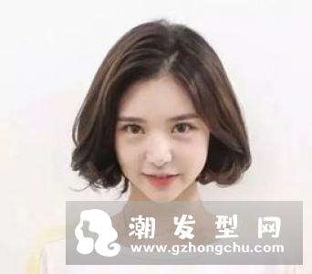 女生短发耳下三公分最好看 看起来直接减零十岁还修颜