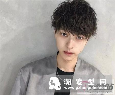 人气超高的男生烫发 小鲜肉“日系空气烫”不要错过