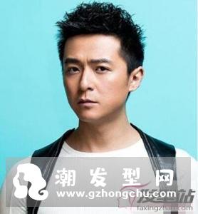 短发发型男生无刘海 打造利落帅气潮男范