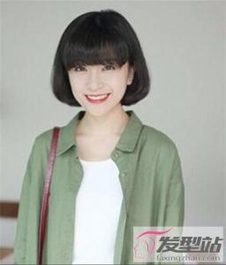 可爱女生短发发型 齐刘海短发超显呆萌