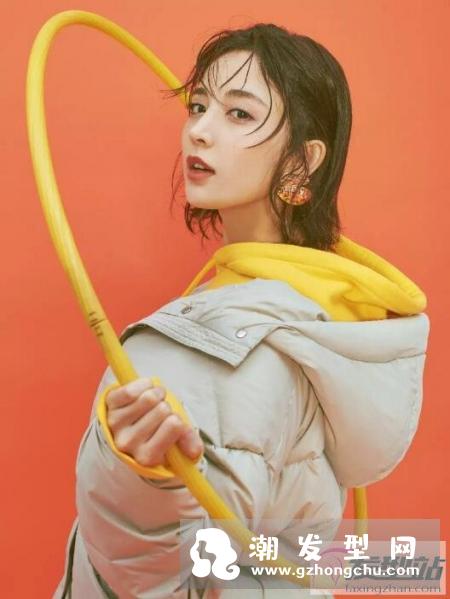 锁骨发剪到哪里好看 达到最完美的显瘦效果选对长度很重要