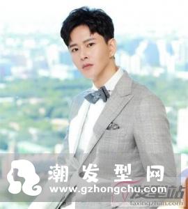 30岁男人留什么发型 帅气减龄不惧而立之年