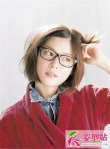女生短发怎么剪好看 一刀切短发别致率性　