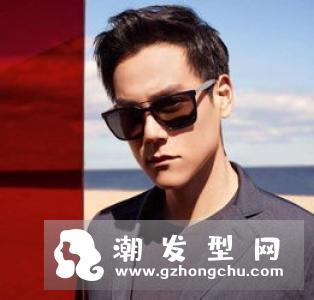 常见的小背头发型有个性