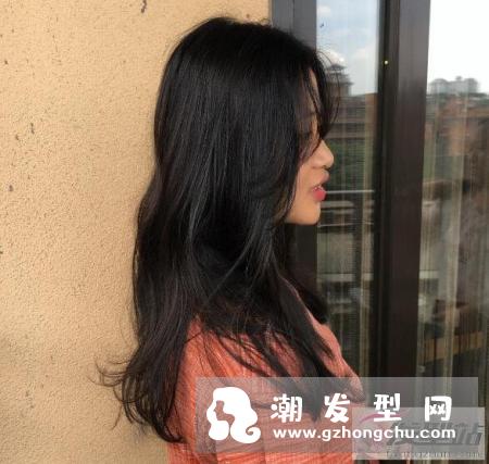 毛糙发质、细发、染烫受伤如何护理 不同发质护理方法不同