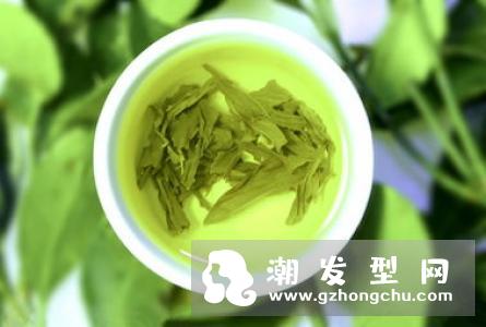 你知道用茶水也能洗头发吗 茶叶水洗头的正确方法