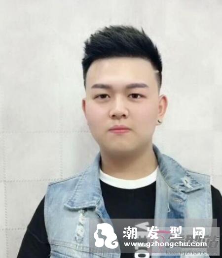 脸大的男生适合什么发型 大脸男士的阳光霸气短发
