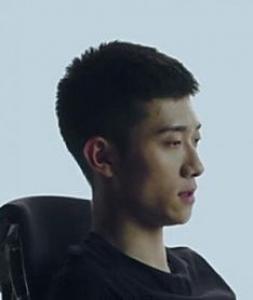 潮男超短寸头发型图片[20P]