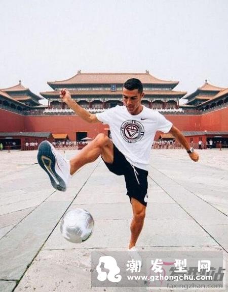 短发发型男阳光寸头 集潮流和清爽于一身非常阳刚